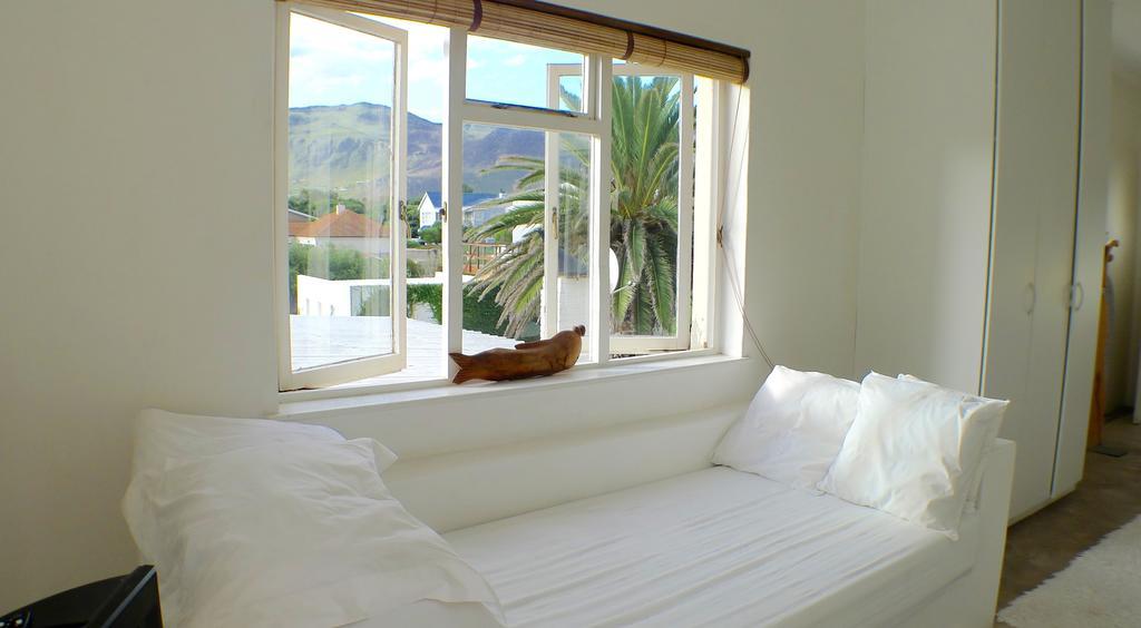 Bamboo Beach Seaside House Hotel เฮอร์มานุส ภายนอก รูปภาพ