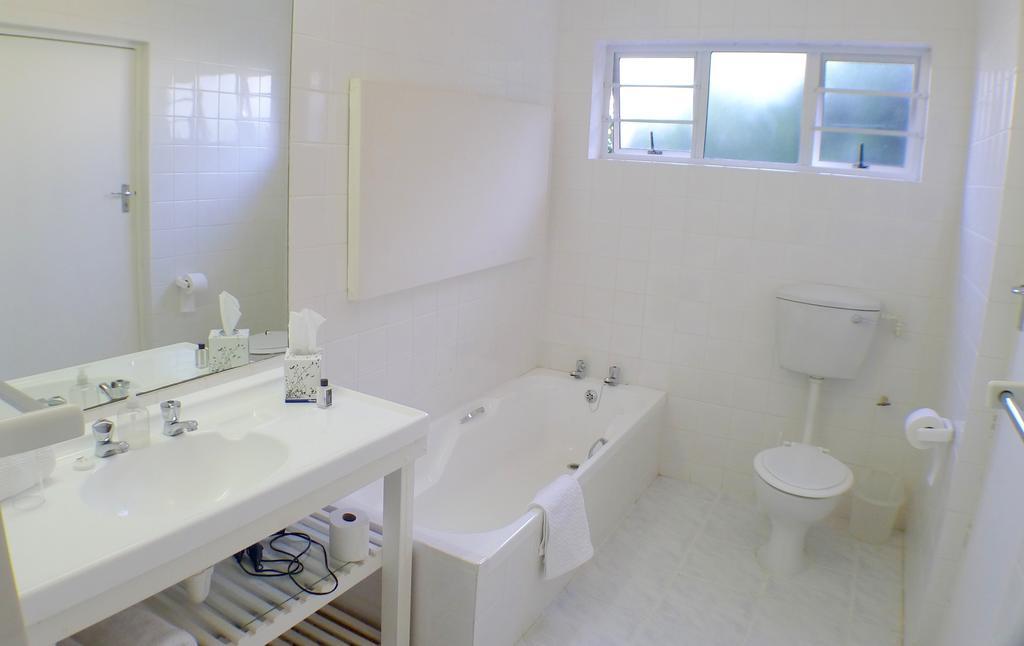 Bamboo Beach Seaside House Hotel เฮอร์มานุส ภายนอก รูปภาพ
