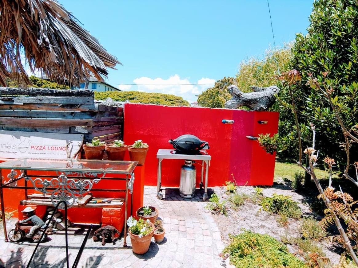 Bamboo Beach Seaside House Hotel เฮอร์มานุส ภายนอก รูปภาพ